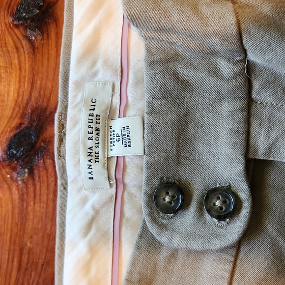 Banana Republic Tan Capris, The Sloan Fit - Picture 2 of 7